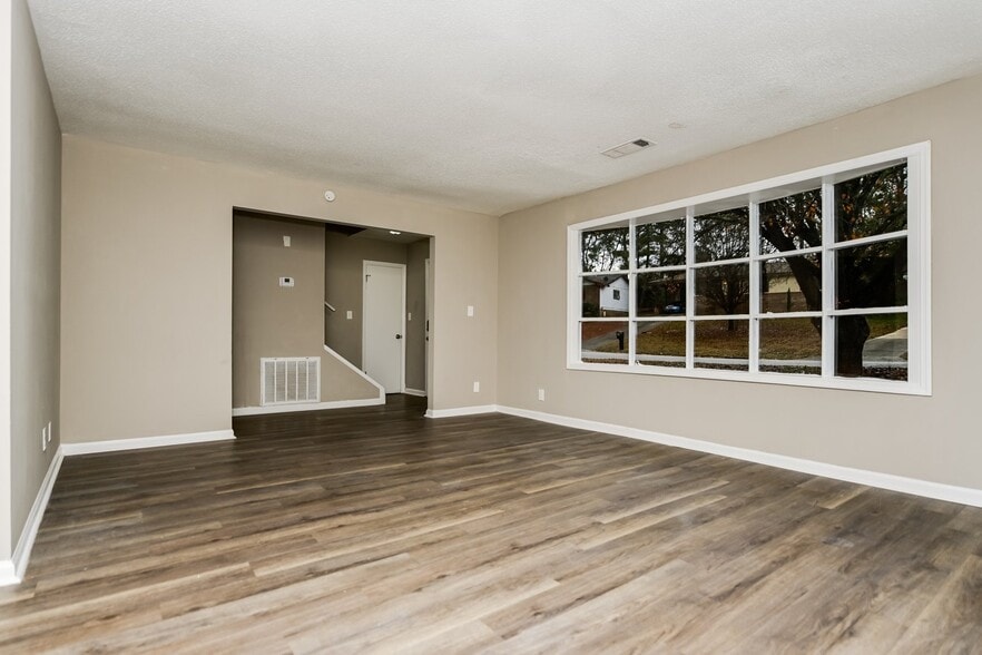 Building Photo - 3485 Warpath Rd