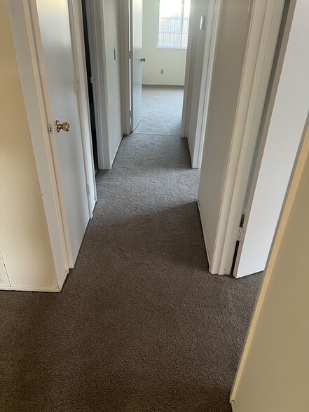 Building Photo - 7242 Aberfeldy Way