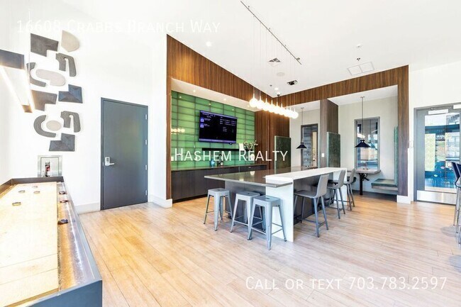 Building Photo - 16608 Crabbs Branch Way