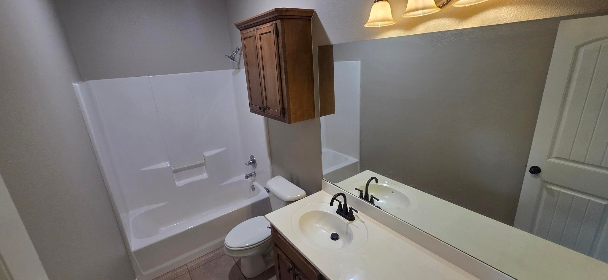 Building Photo - 3606 Sylvia Dr