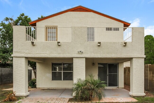 Building Photo - 4758 W Wahalla Ln