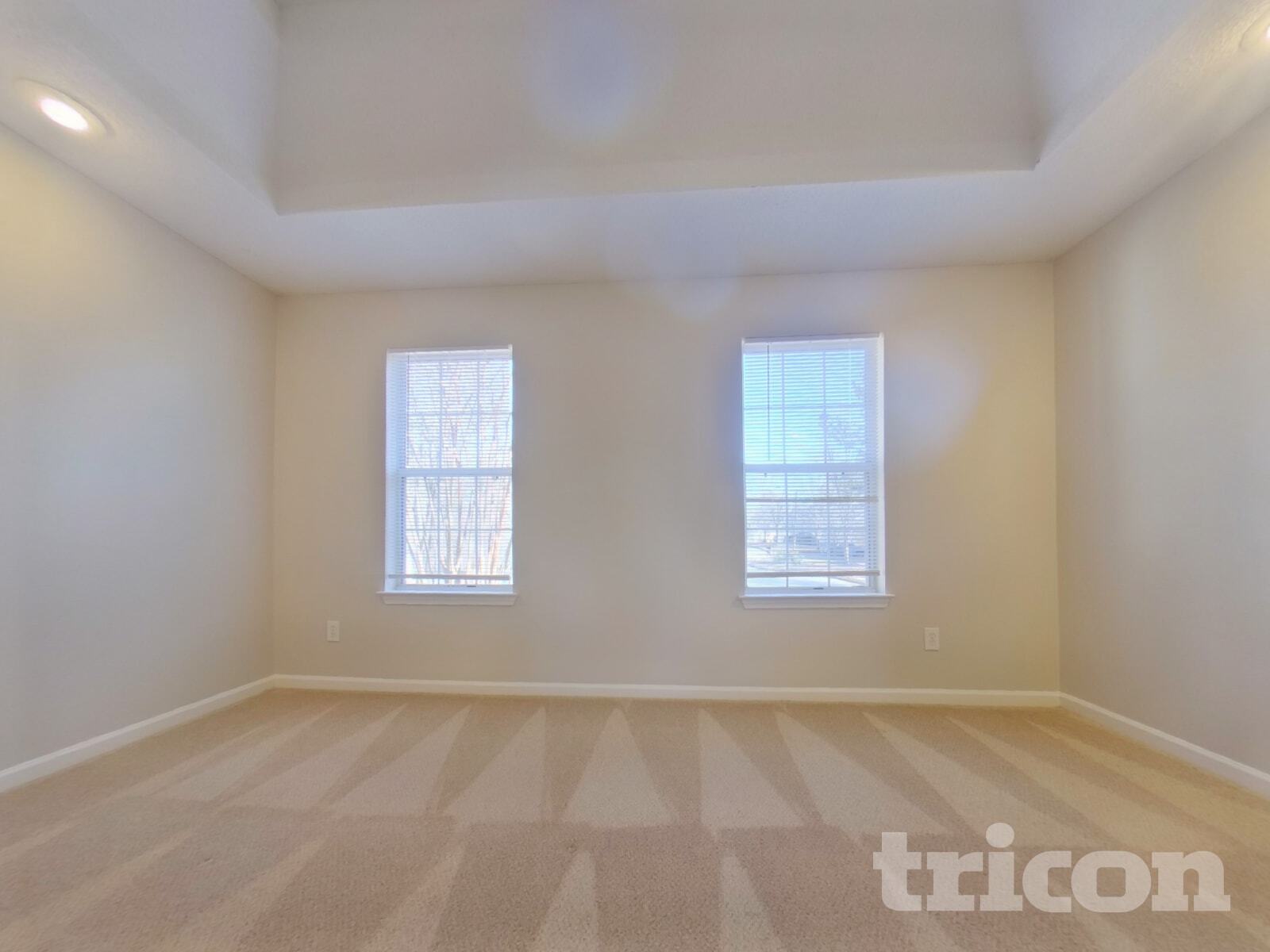 Building Photo - 4600 White Rd