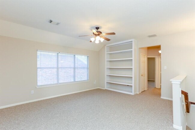 Building Photo - 20907 Field Manor Ln