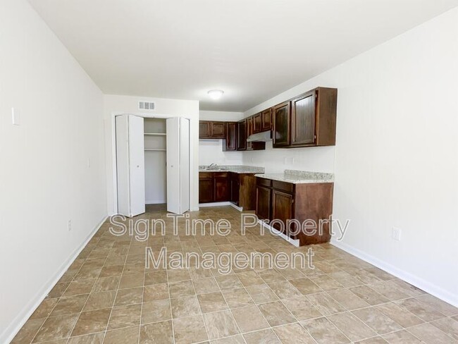 Primary Photo - 225 Wakefield Rd