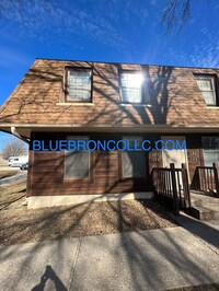 Building Photo - Great price for 1 bedroom apartment, large...