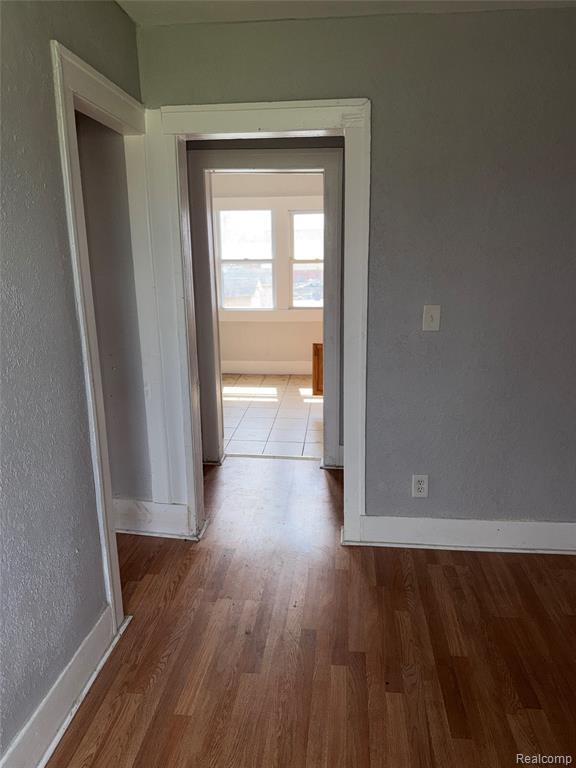 Building Photo - 2174 Springle St