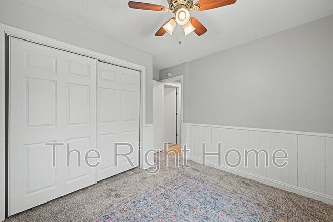 Building Photo - 8617 S 143rd Ave