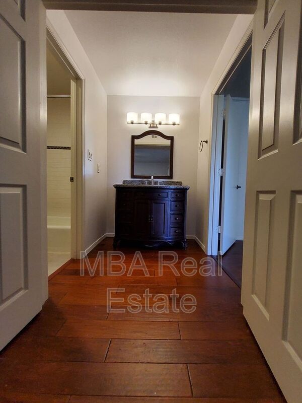 Building Photo - 9275 E Mission Ln