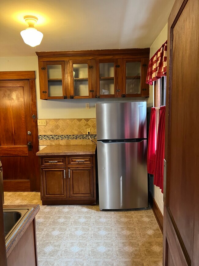 Building Photo - 204 Genesee Park Blvd