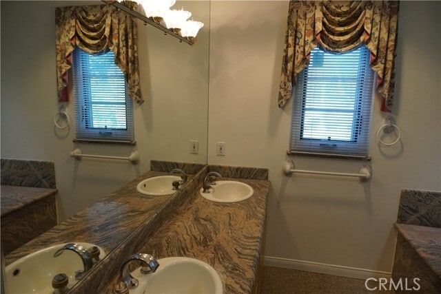 Building Photo - 1200 Oakwood Dr