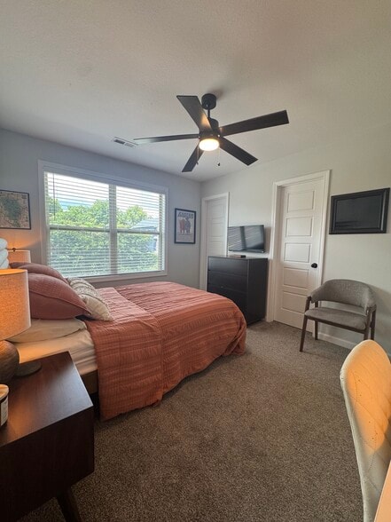 Primary Bedroom - 704 Crossland Ave