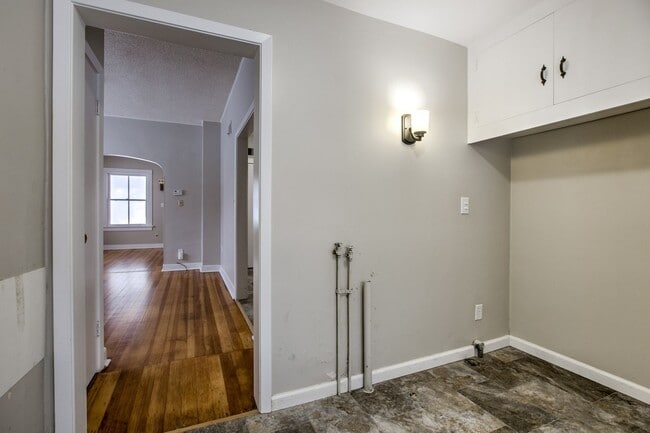 Building Photo - 3100 N 35th St