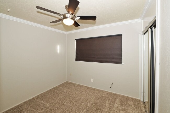 Building Photo - $1,295 Monthly Lease Payment!