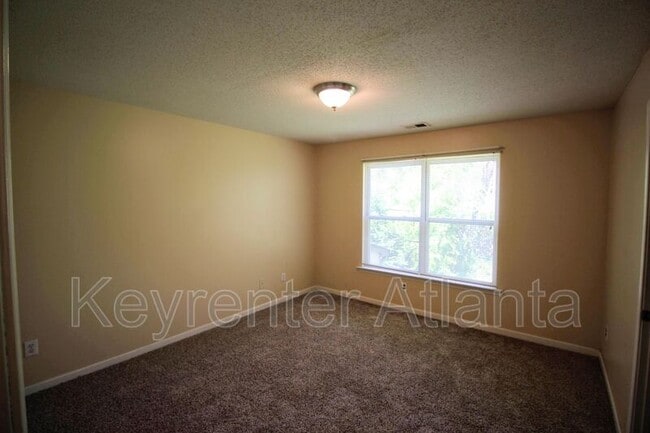 Building Photo - 1402 Bayrose Cir