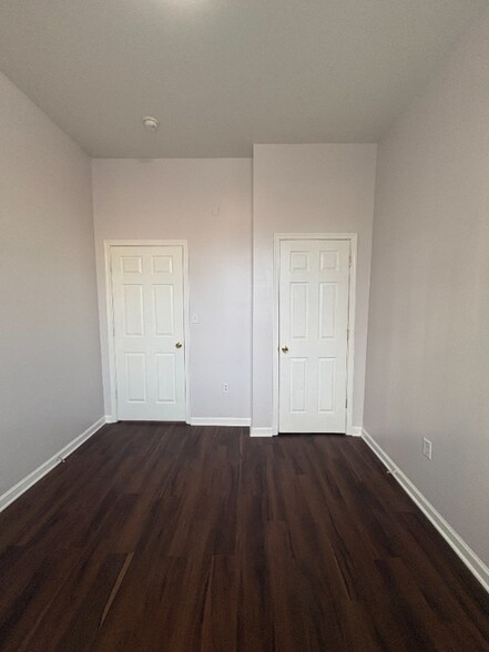 Building Photo - 1522 W Dauphin St