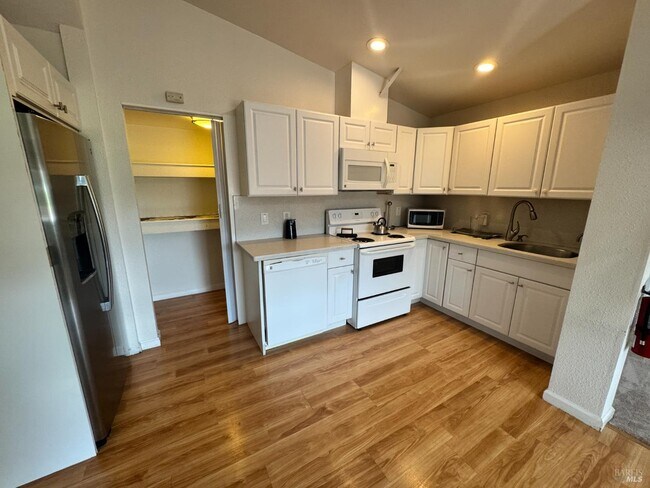 Building Photo - 3753 Santa Rosa Ave