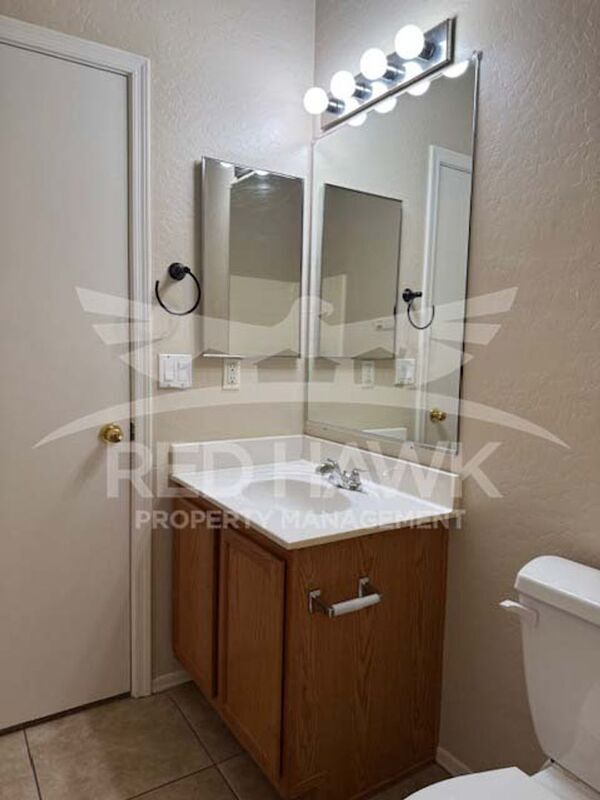 Building Photo - 3065 E Santa Rosa Dr