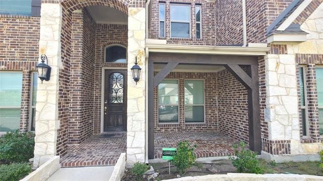 Building Photo - 358 Llano Dr