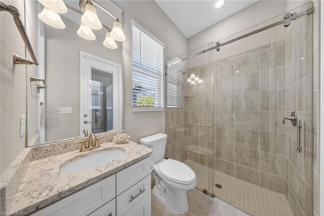 Building Photo - 14930 Blue Bay Cir