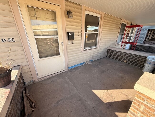 Building Photo - 1558 Shelby St