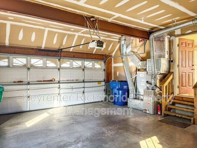 Building Photo - 10292 Wanchese Way