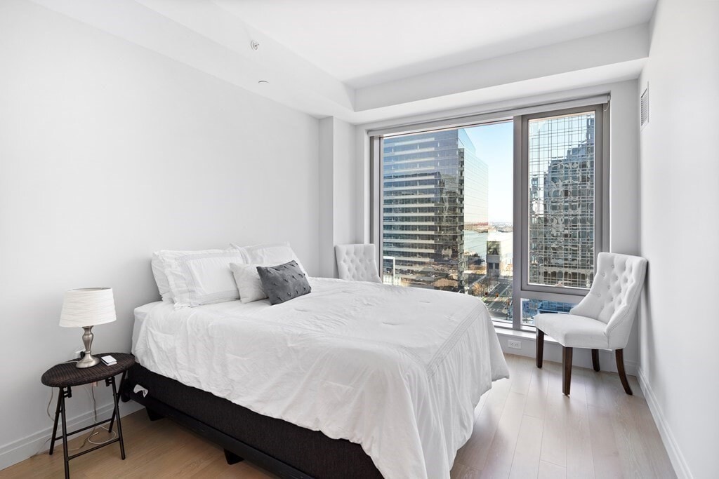 Building Photo - 133 Seaport Blvd