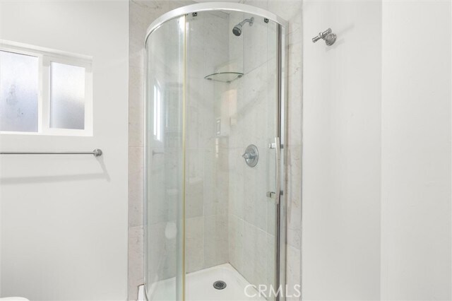 Building Photo - 3367 W 152nd St