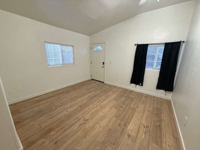 Building Photo - Home for Rent -Located off Hyder and 14th