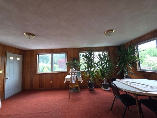 Building Photo - 97 White St