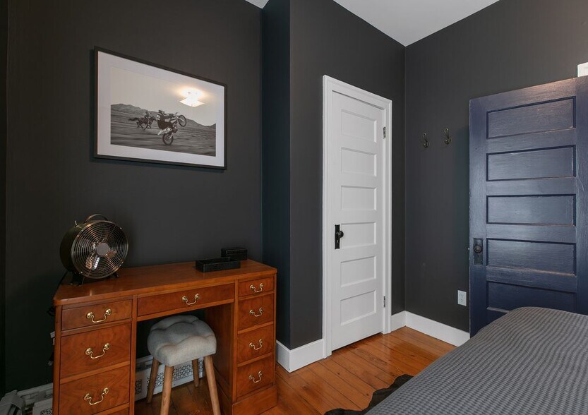 Building Photo - 9 Green Ridge Pl