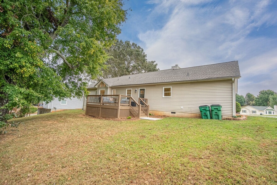 Building Photo - 171 Sugar Hill Rd