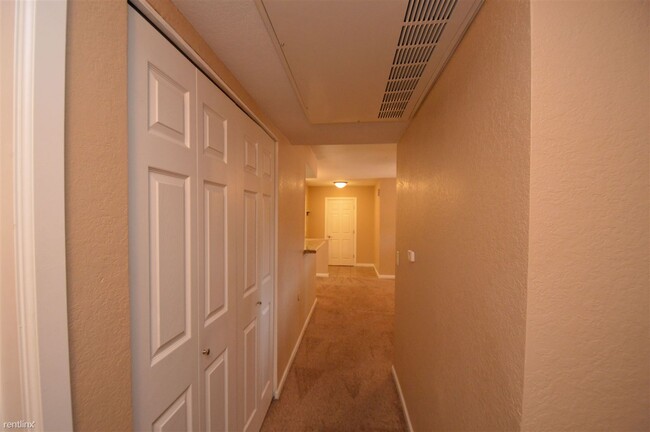 Building Photo - 2 br, 2 bath Condo - 101 S Players Club Dr...