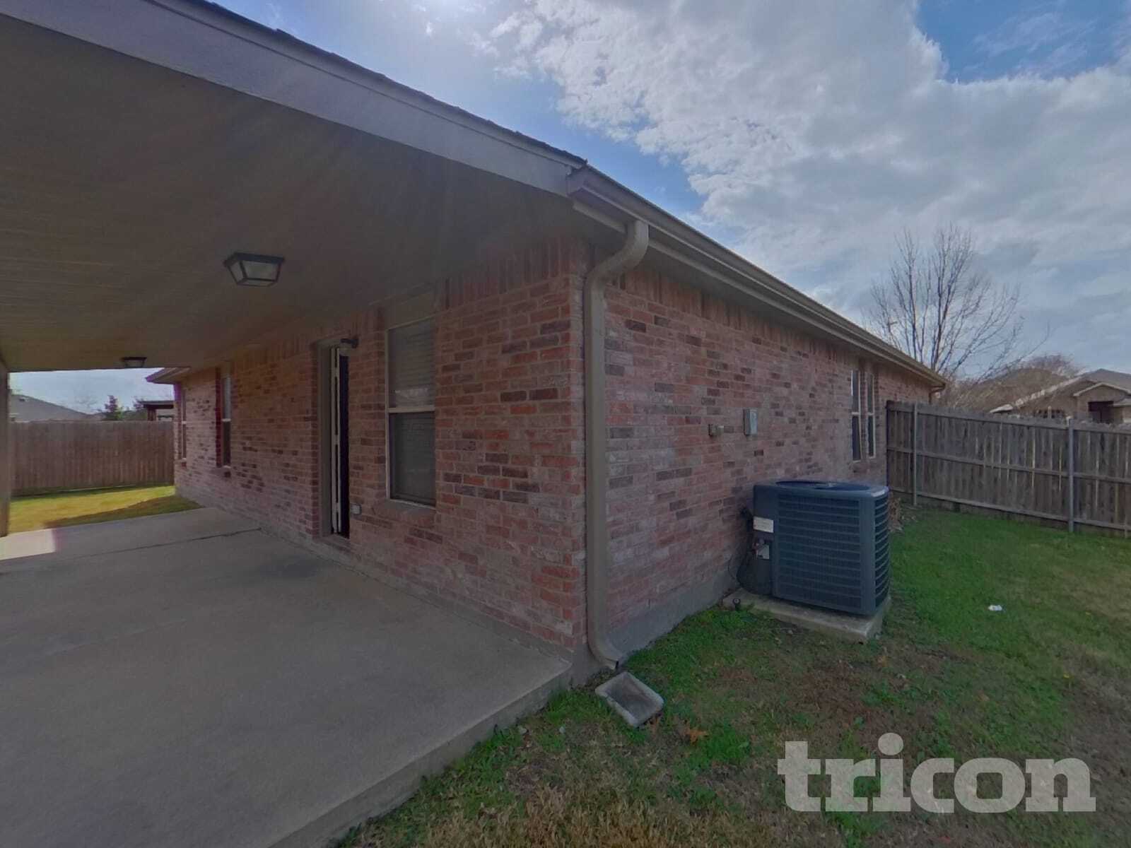 Building Photo - 534 Blue Sage