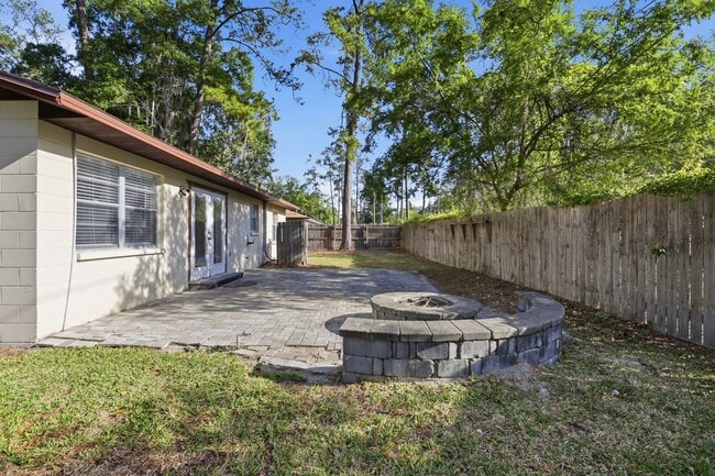 Building Photo - Location, location, location!