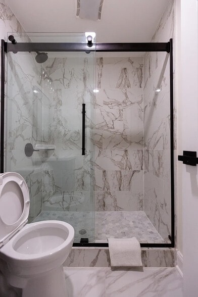 Building Photo - 1537 1st St SW