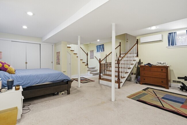 Building Photo - 11 Asticou Rd