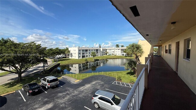Building Photo - 8500 Sunrise Lakes Blvd