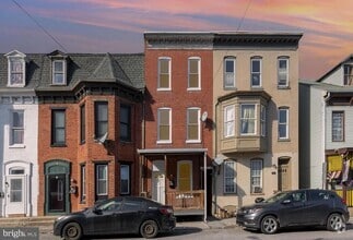 Building Photo - Cozy 3 bedroom in west York