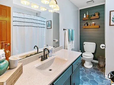 Building Photo - 3411 Mirror Ln