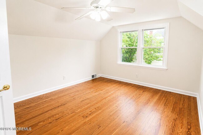 Building Photo - 112 Sunnybrook Rd