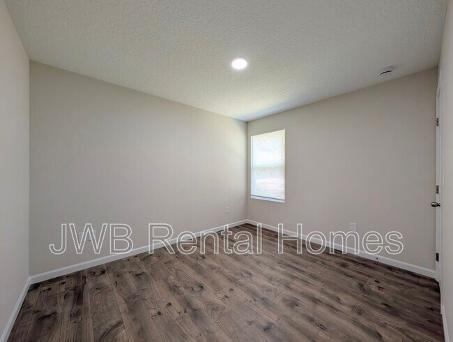 Building Photo - 8973 4th Ave