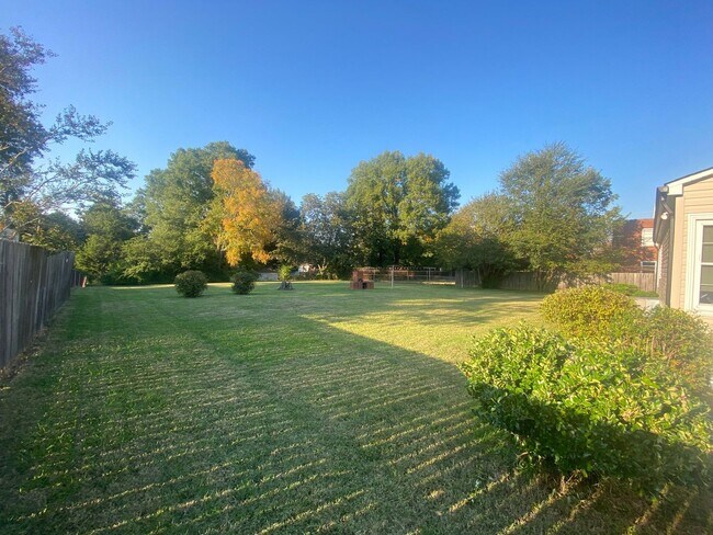Building Photo - Nice 2 bedroom 1 bathroom home very close to I-85 and HWY 73