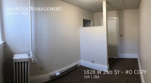 Building Photo - 1828 W 2nd St