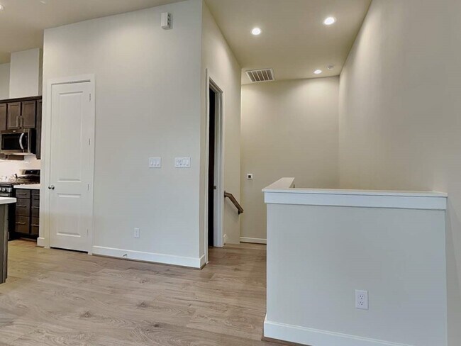 Building Photo - 6379 Paddington Bnd Dr