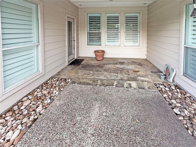 Building Photo - 13807 Halpren Falls Cir