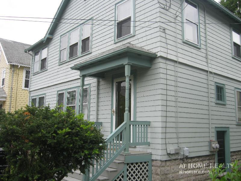 Building Photo - 30 Willoughby St
