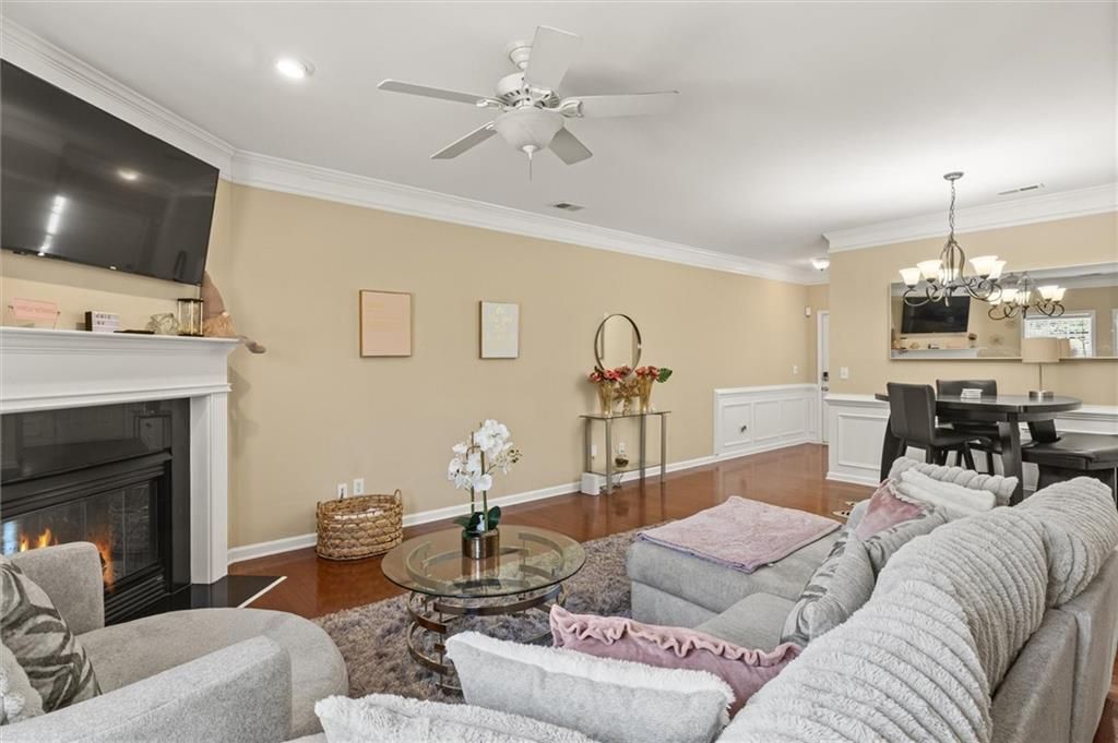 Building Photo - 513 Constellation Overlook SW