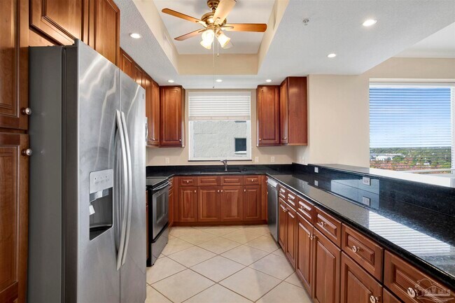 Building Photo - 608 Lost Key Dr