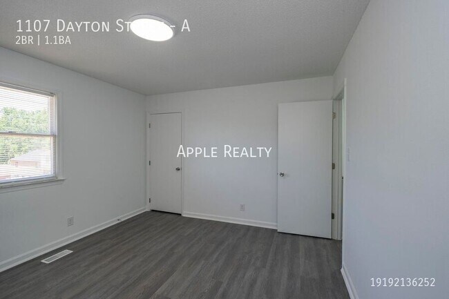 Building Photo - 1107 Dayton St