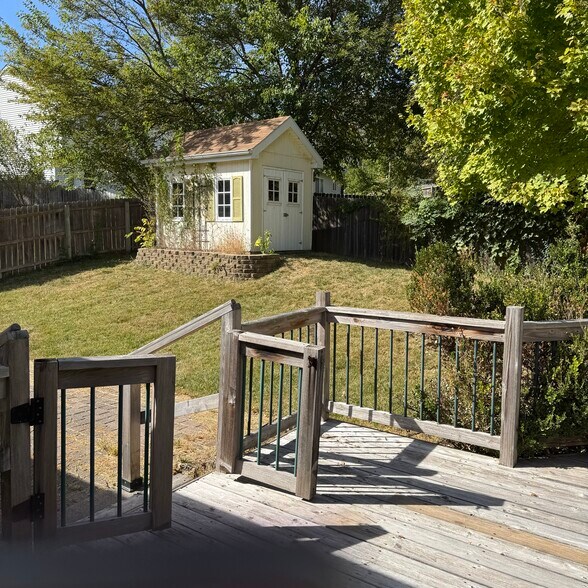 Building Photo - 2928 Blackhawk Dr